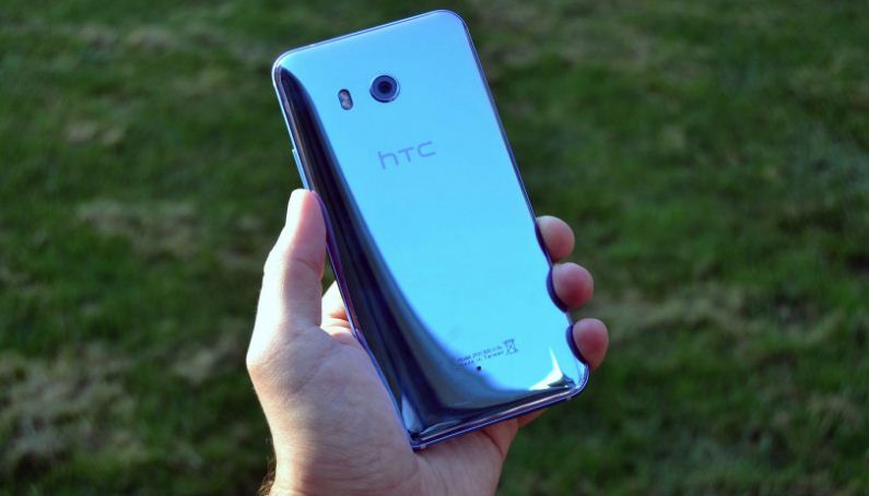 HTC will still make phones – but should it bother?